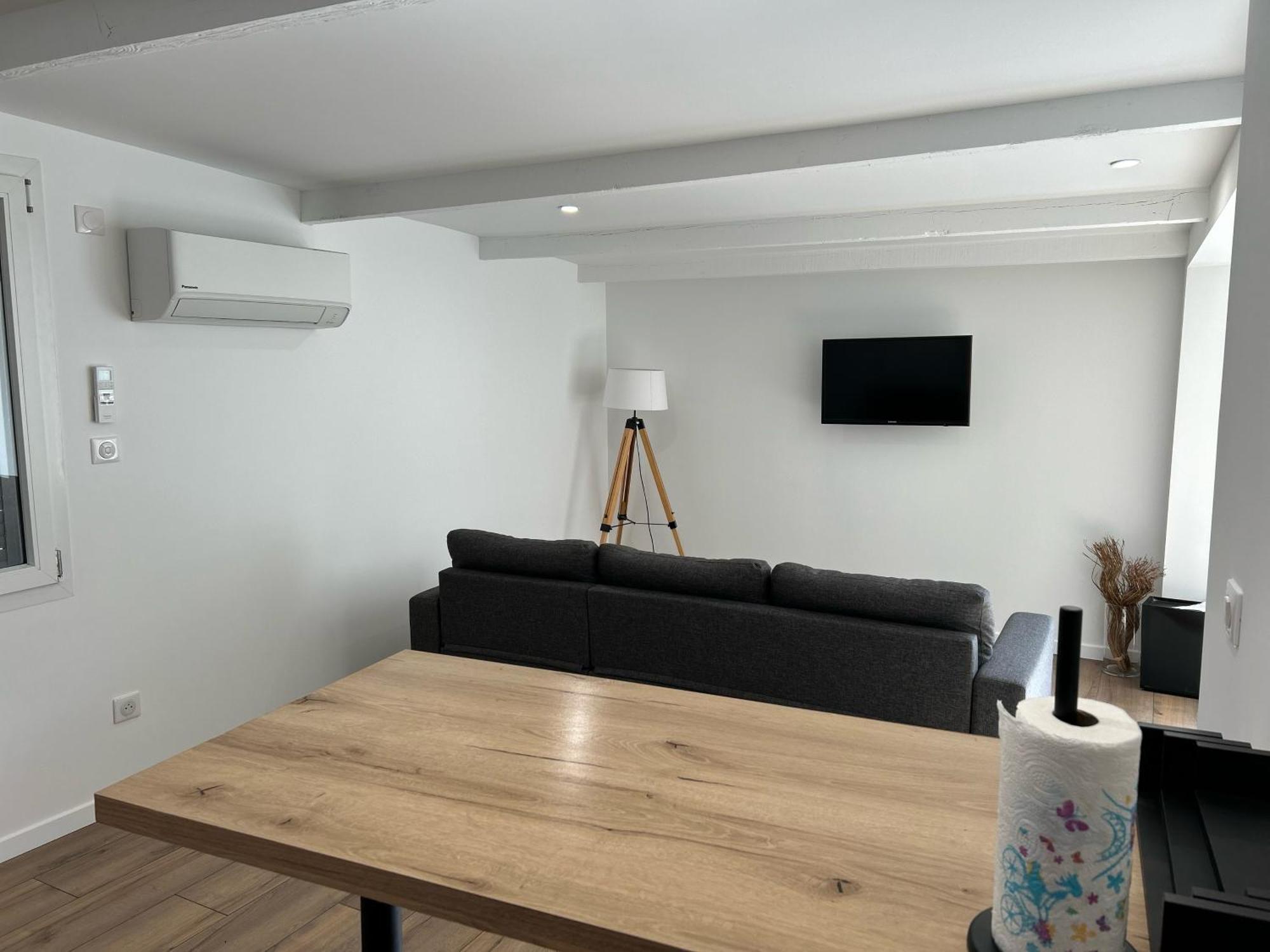 Apartment Entier Nimes